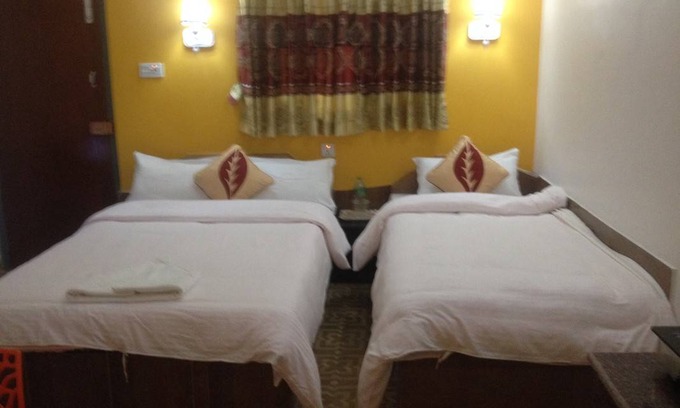 Pokhara Resort | Private room ∙ 3 guests