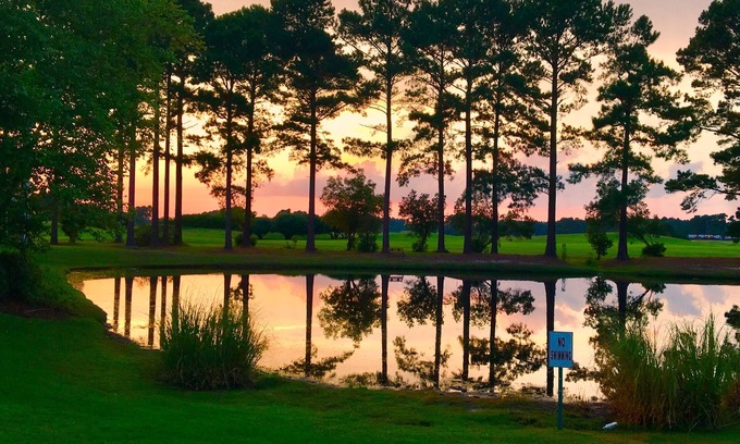 Waterford Plantation Condo | Private Room Accommodation for 1 Comfortable King Size Bed No added Cleaning Fee