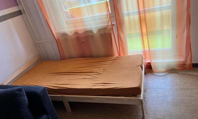 Reudnitz-Thonberg Apartment | private room