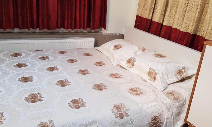 Rødovre House | Private Room in a Luxurious Apartment, with Shared Bathroom & Kitchen
