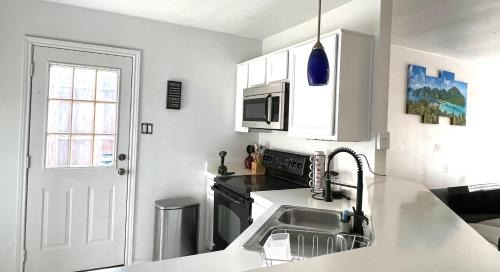 Dallas House | Private room in Dallas near downtown