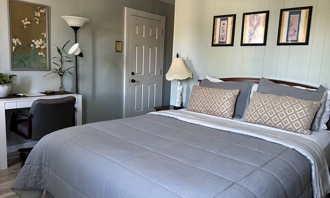 Hilo House | Private Room on Serene Property in Hilo