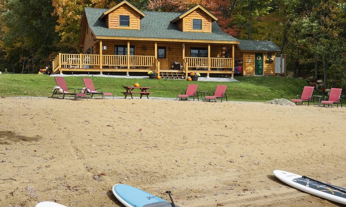 Lochmere Cabin | Private sandy beach, boat slips, canoes, kayaks, paddle boards, dog friendly
