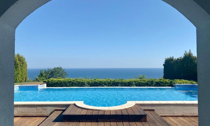 Balchik Villa | Private seaview villa in BlackSeaRama - 1st line
