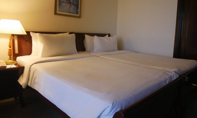 Imbi Bed & Breakfast | Private Studio at The Golden Triangle of Kuala Lumpur
