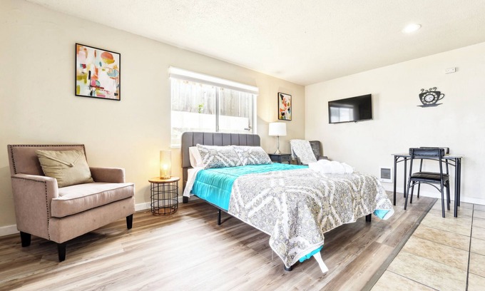 Marina House | Private Studio Retreat Near Beach & Monterey Bay!