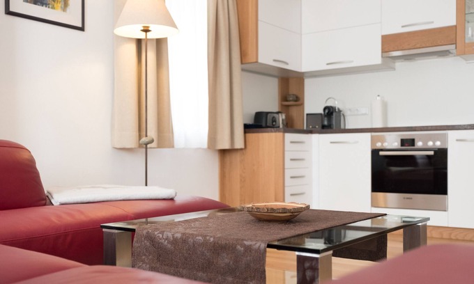 Loretto Apartment | PRIVATE SUITE 1 I SAUERWEINGUT - Modern apartment with tradition elements