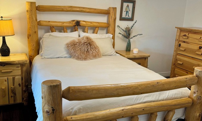 Monument House | Private Suite with Hot Tub - 8 Miles from the Air Force Academy!