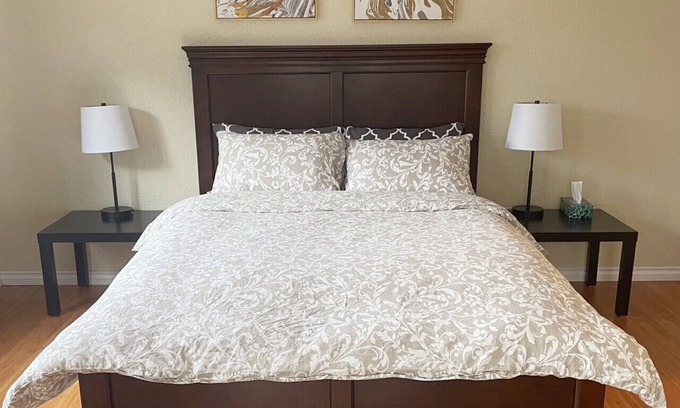 Seafair House | Private Suite with Separated Entrance -Richmond