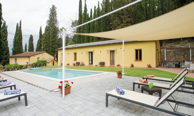 Po' Bandino Villa | PRIVATE TUSCAN VILLA WITH HEATED SWIMMING POOL - LAST WEEKS AVAILABLE