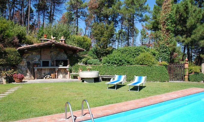 SantʼAndrea di Compito Villa | Private Villa with WIFI, A/C, private pool, TV, terrace, panoramic view, parking, close to Lucca