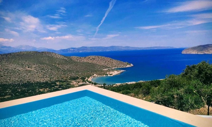 Pefki Villa | Private villa Kefali - private pool - spectacular view