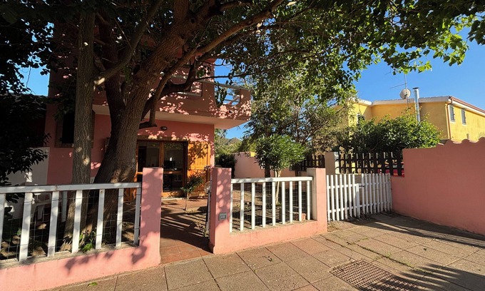 Solanas Villa | PRIVATE VILLA WITH PRIVATE GARDEN