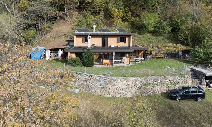 Cavagnago House | Private, yet so close to the action!