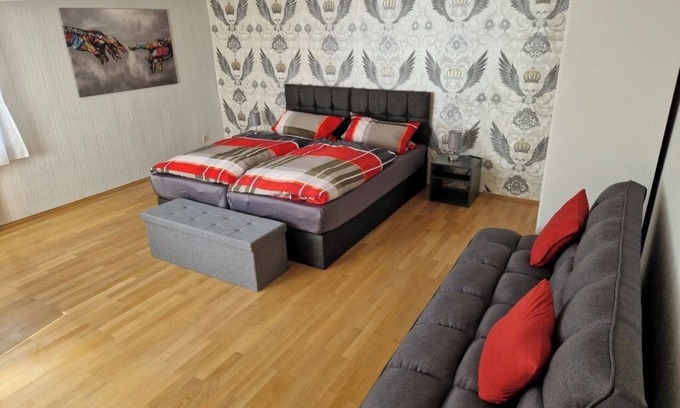 Neu-Anspach House | Privates Gästehaus, Ideal für Geschäftsreisende, Monteure und Urlaube