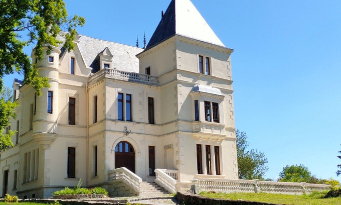 Chaptuzat Other | Privatize Château des Bérangers for your party or vacation!