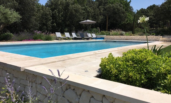 Eyragues Cottage | Provencal cottage with pool for 4 people, 2 steps from Saint-Rémy-de-Provence
