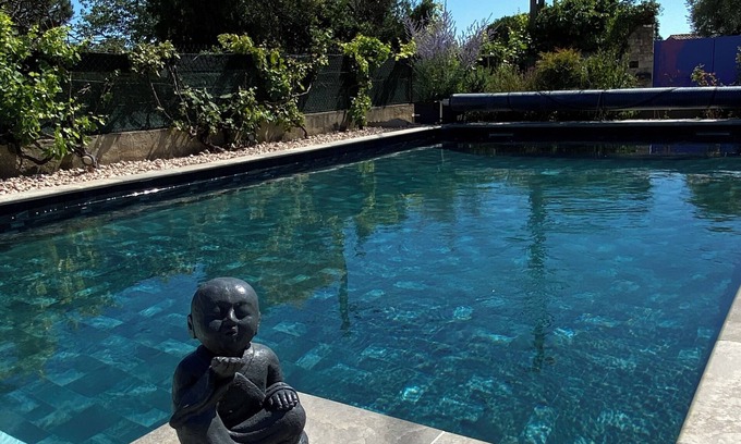 Allauch Apartment | Provençal studio, with swimming pool, between sea and mountains, quiet