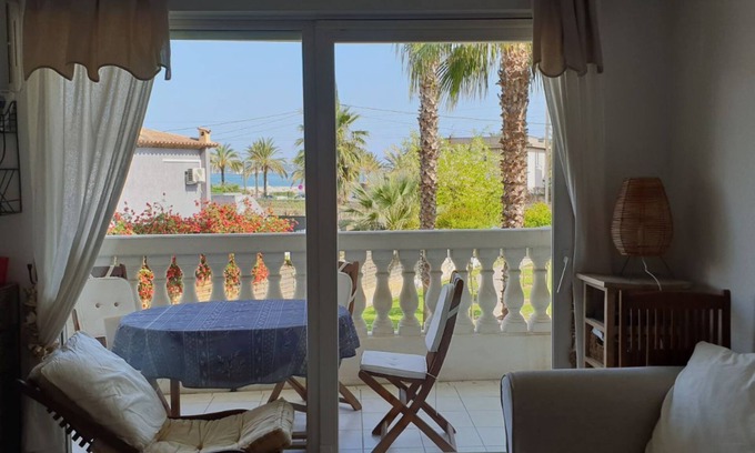Golfe Juan Apartment | Provence modern 3 rooms seaview apart on the beach. Air Conditioned. Car park
