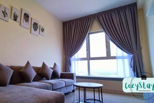 Puchong Apartment | Puchong Skylake Lake-view Condo 3-6pax