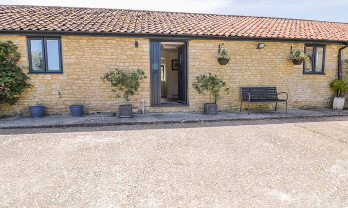 Charlton Horethorne House | PUDDLEDUCKS, pet friendly, with a garden in Sherborne