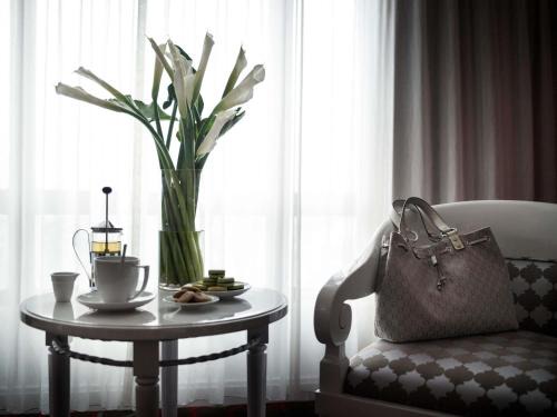 Dong Da Hotel | Pullman Hanoi