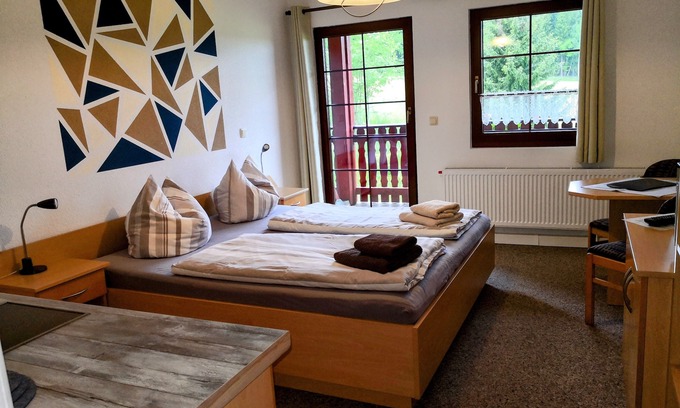Abhorn Condo | Pumphut' barn Holiday apartments in the Vogtland near the Plohn amusement park