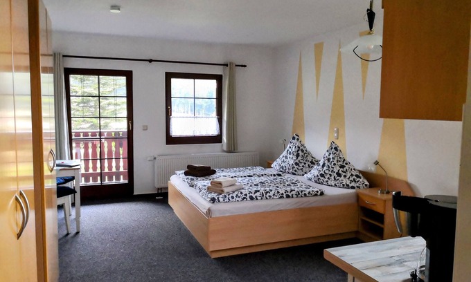 Abhorn Condo | Pumphut' barn Holiday apartments in the Vogtland near the Plohn amusement park