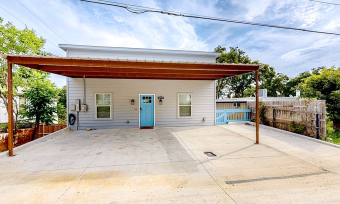Gordonville House | Pura Vida Texoma, Unit A | House in Gordonville