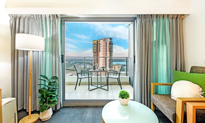 Darwin City Centre Apartment | Pure Synergy Your Base to Explore Darwins Riches