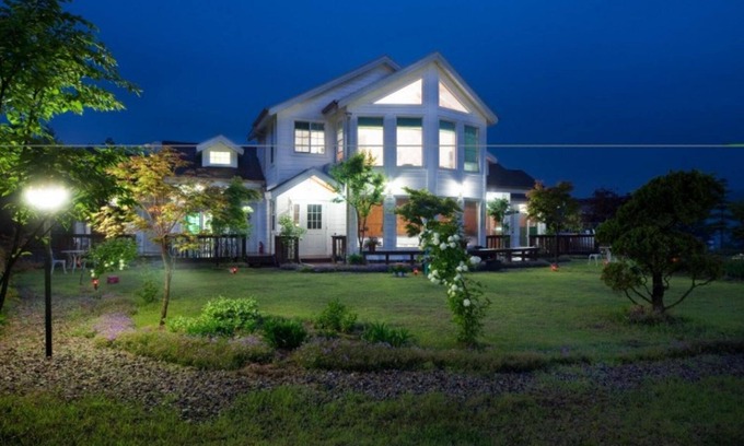 Bongpyeong House | Pyeongchang Beautiful Days Pension