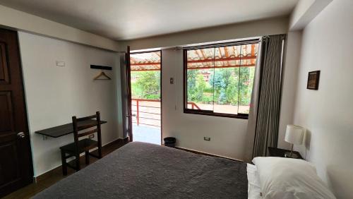 Pisac House | Qenti Label House