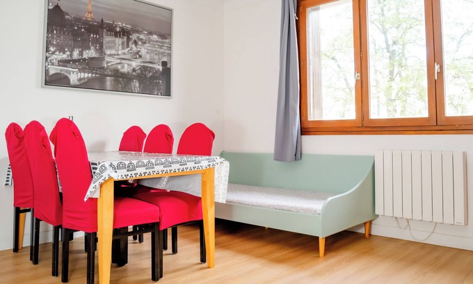 Les Stades Apartment | Qhome 3 - Cosy duplex between Paris and Disney*Private parking