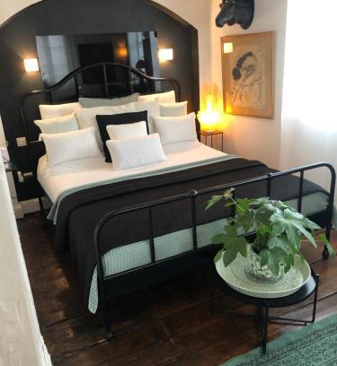 City-Centre - Petite France Bed & Breakfast | Quai 17 Maison d'hôtes
