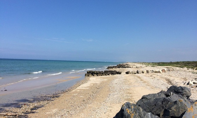 Ver-sur-Mer House | Quai Ouest: 2/4p rental 100m from Goldbeach beach