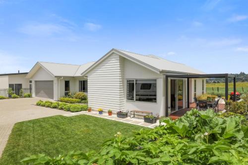 Nukuhau House | Quails Nest - Taupo