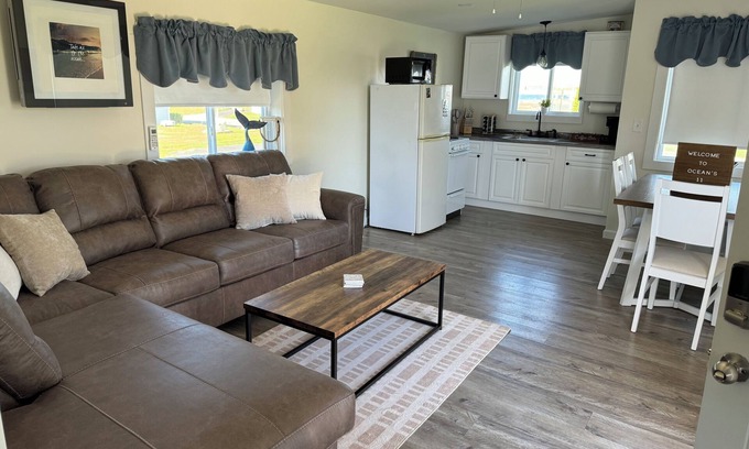New Bedford House | Quaint 1 Bed 1 bath private beach home. Long term renters welcome for winter!