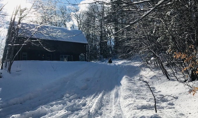 Townshend House | Quaint 4 bedroom cabin in the woods of Vermont