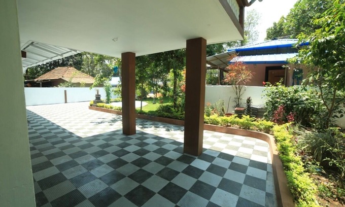 Nullatanni House | Quaint Bunglow for Family hangout