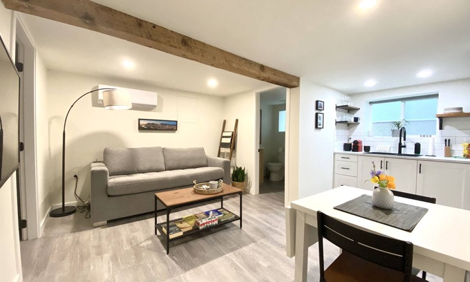 Kensington-Cedar Cottage House | Quaint, Clean and Modern Home