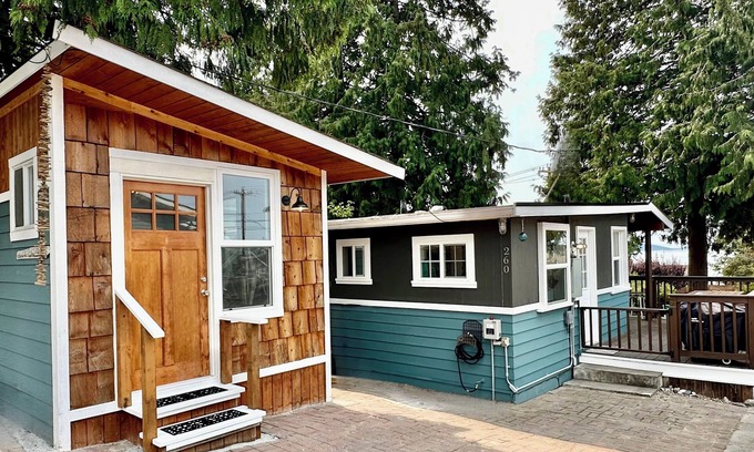 Camano Island House | Quaint Home with Water Views and Close to the Beach!