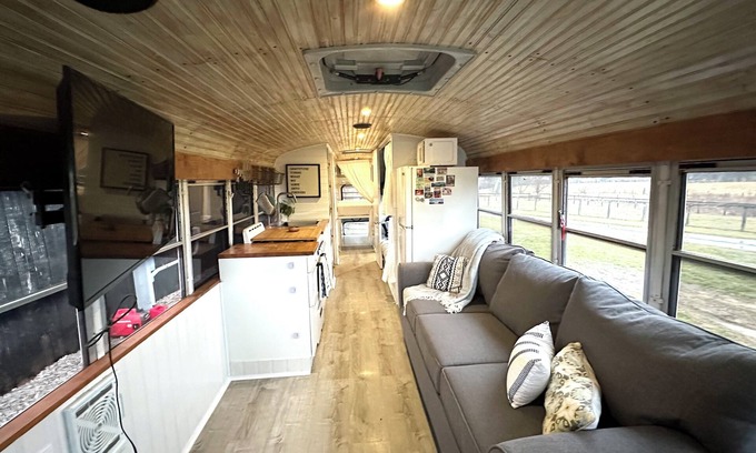 Stanton House | Quaint School Bus with AC near Red River Gorge