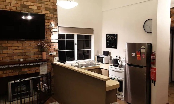 Byford House | Quaint & spacious country stay