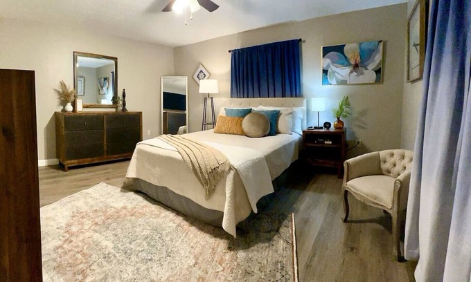 South Point Apartment | Quaint, spacious, & relaxing; come stay with us, you'll enjoy the details.