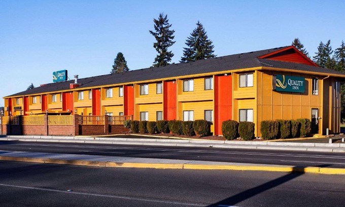 Centralia Hotel | Quality Inn Centralia Chehalis