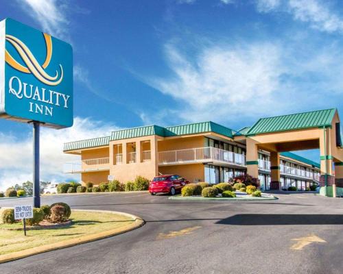 Dyersburg Hotel | Quality Inn Dyersburg I-155