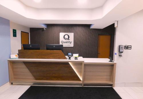 Pontiac Hotel | Quality Inn Pontiac