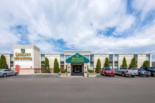 Mansfield Hotel | Quality Inn & Suites