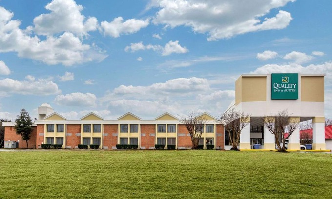 Ruther Glen Hotel | Quality Inn & Suites