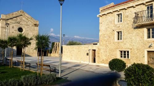 Razanac Apartment | Quartier No.63